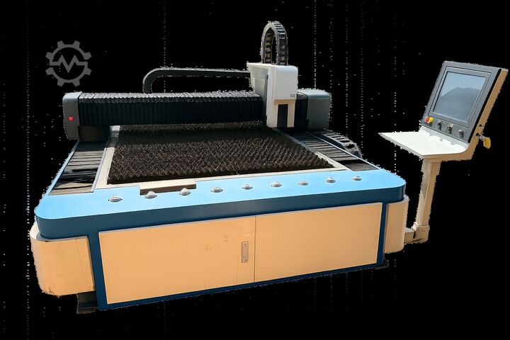 Lasersnijmachine voor plaatwerk Raycus MTP1530AM3