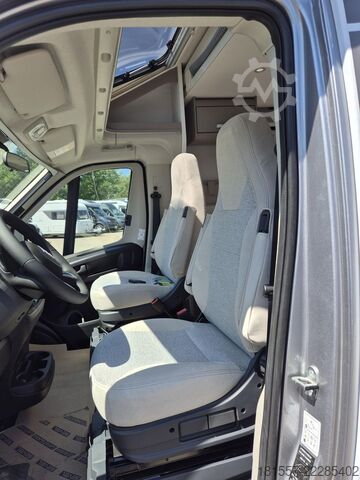 Caravana semiintegrada CARADO pro+ T 447 Hubbett / Markise