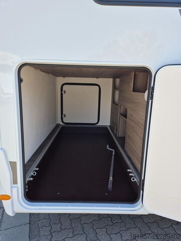 Caravana semiintegrada CARADO pro+ T 447 Hubbett / Markise