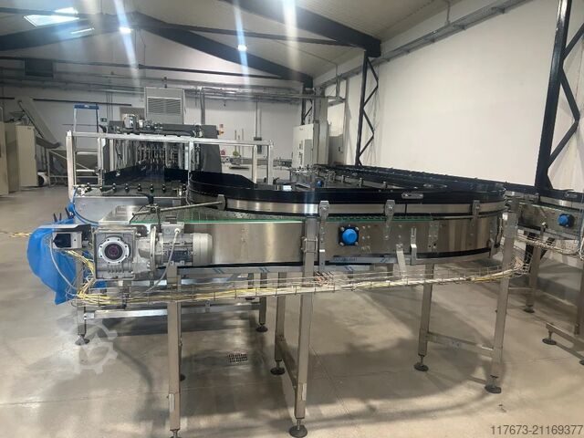 Línea de embotellado completa usada para bebidas carbonatadas (CSD) en PET y vidrio - 8000 bph (b... Atlanta 