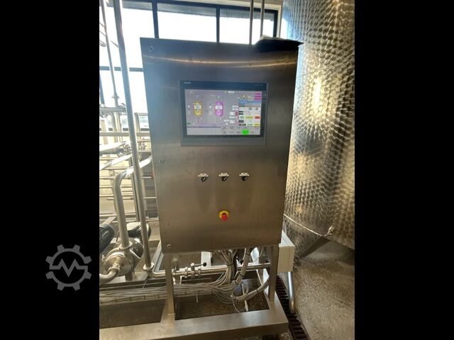 Línea de embotellado completa usada para bebidas carbonatadas (CSD) en PET y vidrio - 8000 bph (b... Atlanta 