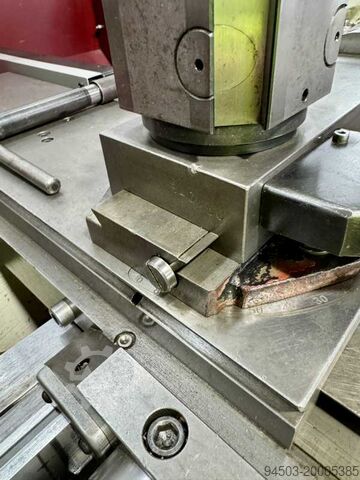 Centrális esztergapad Harrison V350