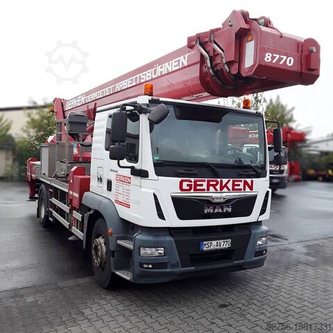 Op vrachtwagen gemonteerd platform Ruthmann T400