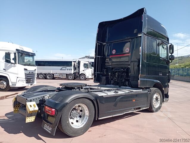 Standardni tegljač DAF XF 530 FT euro6d col.nero unipropietario