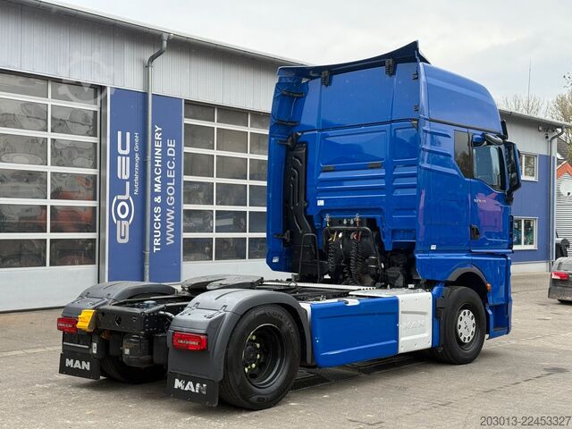 Standard nyergesvontató MAN TGX 18.510 4x2 BL SA SZM Retarder 2 Tank Standkl