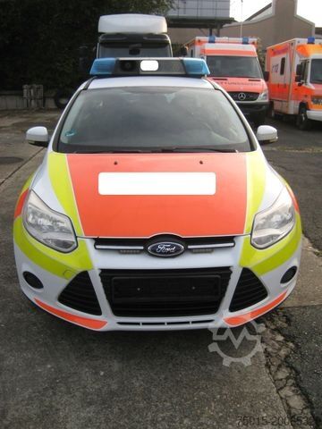 Feuerwehrfahrzeug FORD Focus Kombi Einsatzfahrzeug KdoW / ELW *TÜV NEU*