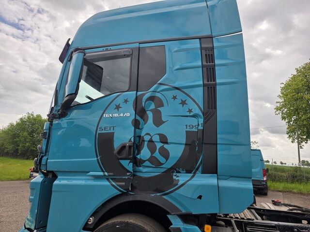 Trattore stradale standard MAN 18.470 TGX XXL Unfall, Retarder, 2 Kreis Hydr.