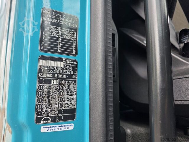 Trattore stradale standard MAN 18.470 TGX XXL Unfall, Retarder, 2 Kreis Hydr.