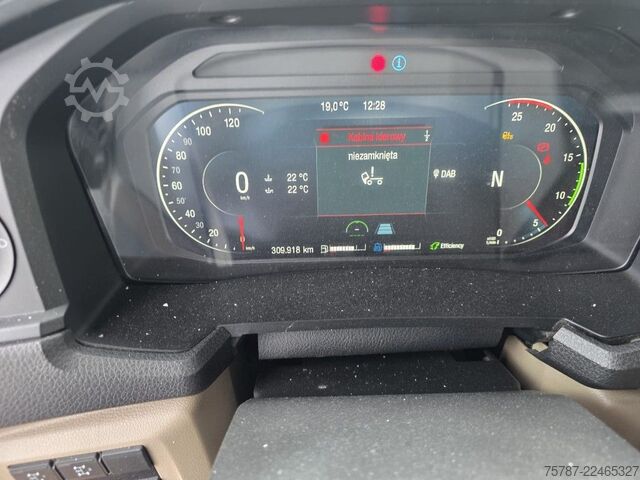 Trattore stradale standard MAN 18.470 TGX XXL Unfall, Retarder, 2 Kreis Hydr.