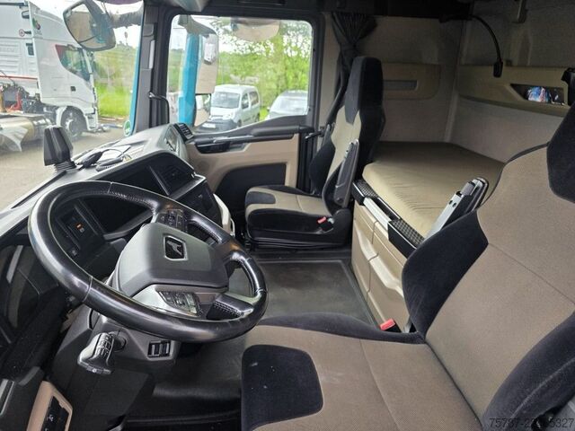 Trattore stradale standard MAN 18.470 TGX XXL Unfall, Retarder, 2 Kreis Hydr.