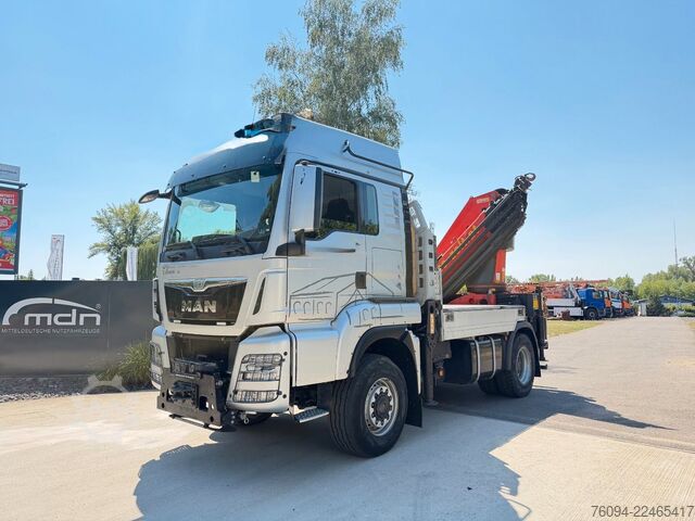 Autocarro con cassone fisso MAN TGS 18.480 4x4 Montagekran 29m SEILWINDE AHK 62t
