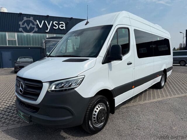 Minibus MERCEDES-BENZ Sprinter 517 Transfer 45 LL 19 +1 Tremonia