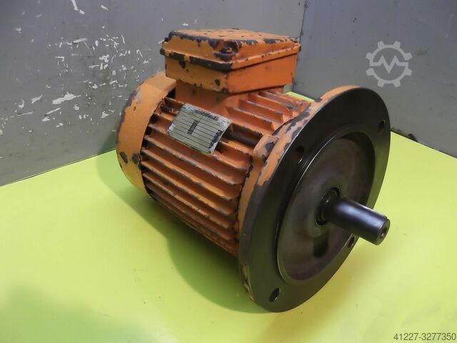 Moteur électrique 1,5 kW 940 Rpm SEW** DF100L-6