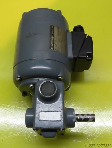 Motor de engrenagem 0,1 kW 4,2 rpm Groschopp DM90-60