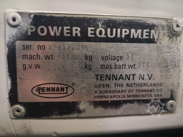 Veegmachine Tennant 215 Tennant 215