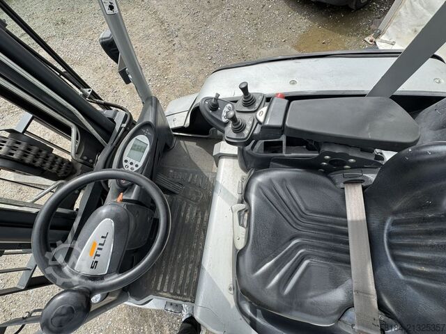 Elektrische vorkheftruck met 4 wielen Still RX60-60