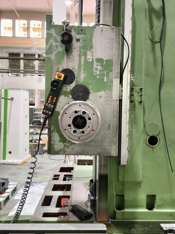 Maşină de alezat cu masă TOS VARNSDORF WFQ80CNC