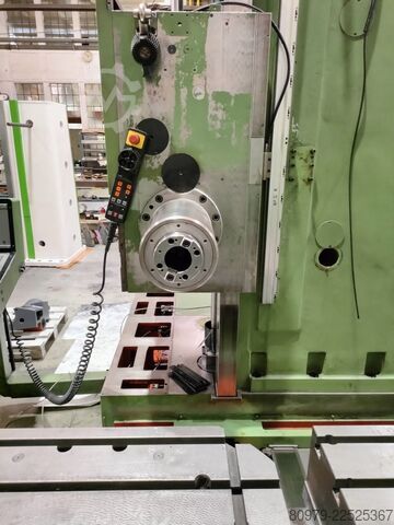 Maşină de alezat cu masă TOS VARNSDORF WFQ80CNC