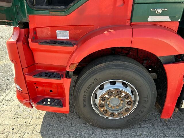 Çöp kamyonu MERCEDES-BENZ 2533 / Faun VarioPress 524 + Schüttung