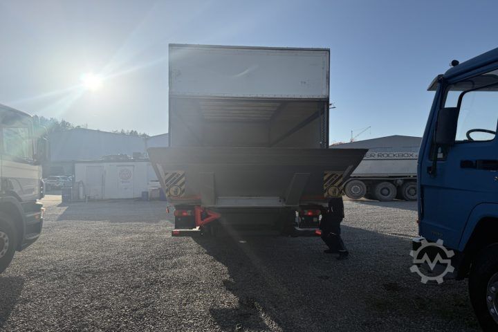 Kassevogn Volvo FLL-290 4x2R Getriebeschaden / Swiss-Vehicle