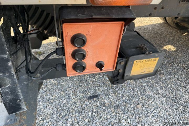 Kassevogn Volvo FLL-290 4x2R Getriebeschaden / Swiss-Vehicle