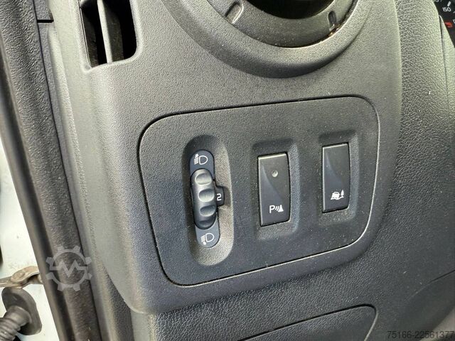 Βαν με ψηλή οροφή RENAULT MASTER Kasten L2H2 IL 3,05 m Hochdach+KLIMA