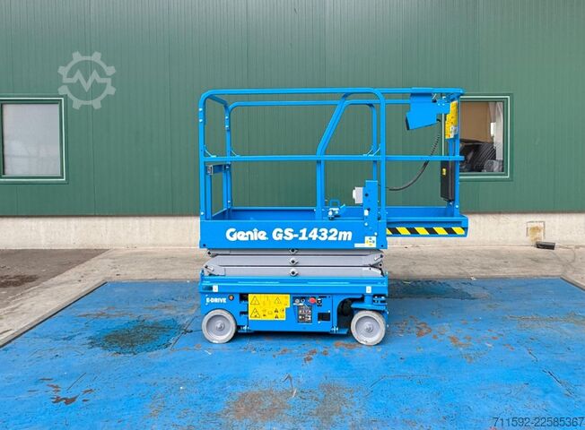 Scissor Lifts Genie GS-1432m E-Drive