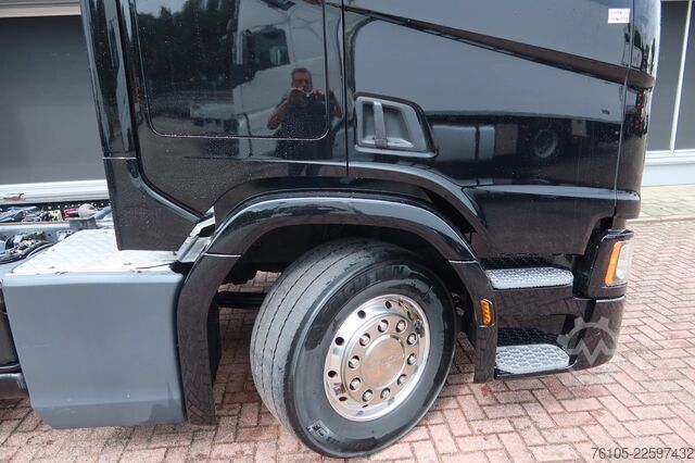 Chassis com cabina Scania R500  6x2 Stuuras