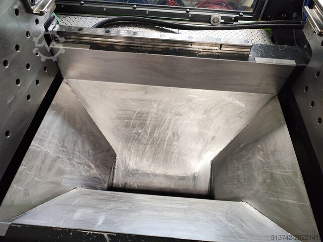 Spritzgießmaschine Engel Victory 220 Engel Victory 220 Victory 1050/220 Power