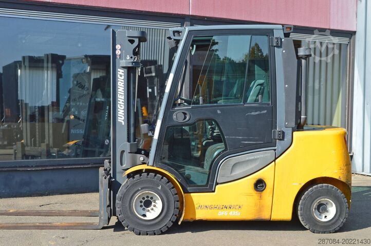 4 tekerlekli forklift Jungheinrich DFG 435s