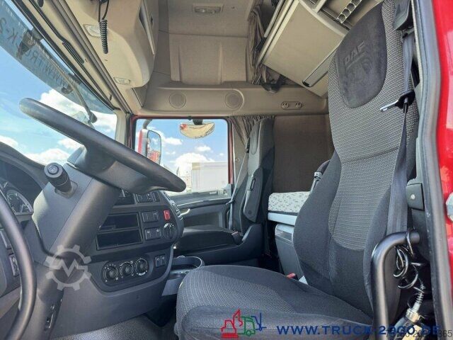 Standardowy ciągnik siodłowy DAF XF 460 FT Super Space Cab 2 Betten + Kühlschrank