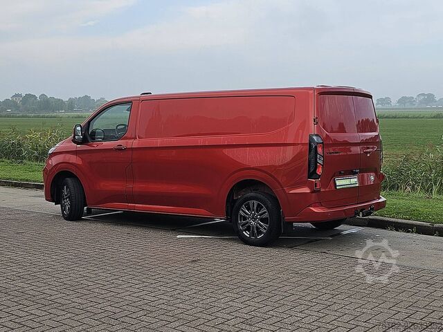 Bestelauto FORD TRANSIT CUSTOM 2.0 L2 LIMITED 170Pk !