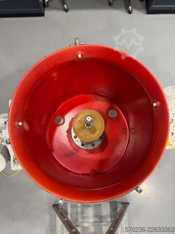 Fälgbearbetningsanläggning Rösler DL Trowa Rösler Oberflächentechnik GmbH Rösler FBA 24/2 Turbo