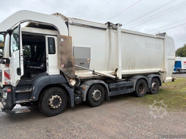 Vuilniswagen MAN 35.360 8x2
