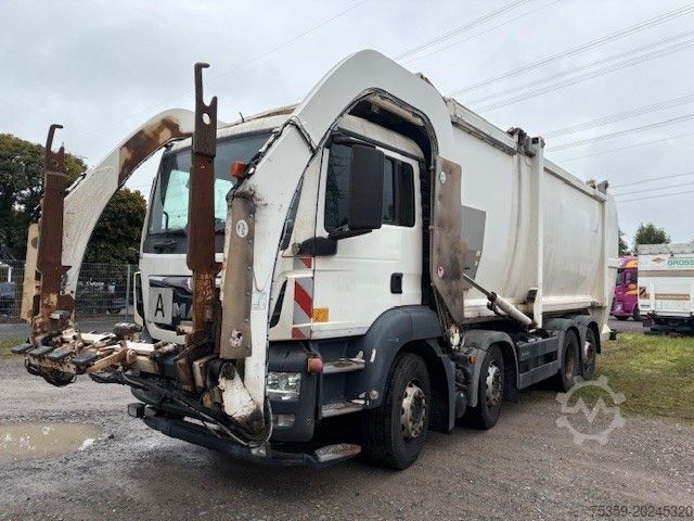 Vuilniswagen MAN 35.360 8x2