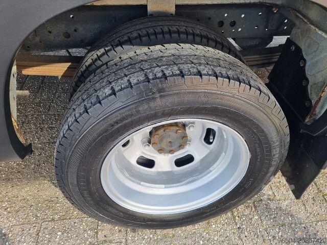 Bestelwagen dubbele cabine Iveco Daily 50C17/ L4H2 MAXI/ DC / 6 Zitplaatsen/ EURO 6