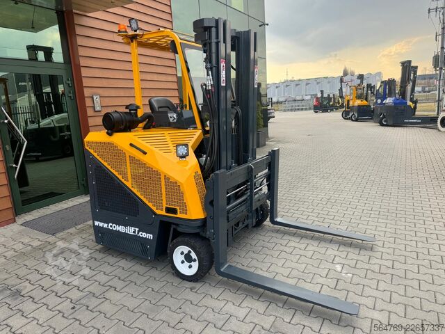 Chariot élévateur multidirectionnel Combilift CB3000/LPG /2016 year/ Perfect condition