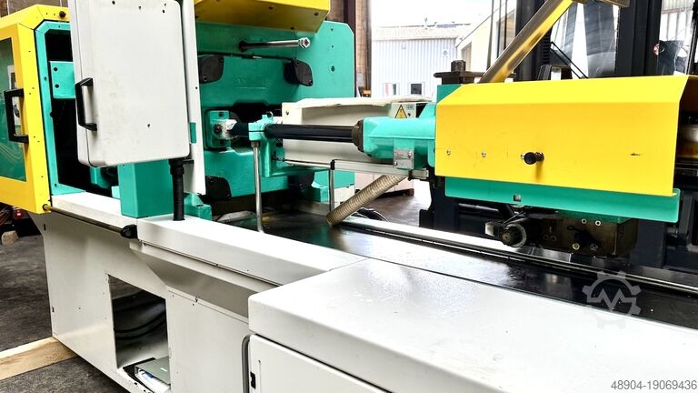 Spuitgietmachine Spuitgietmachine Arburg 370S 700-290