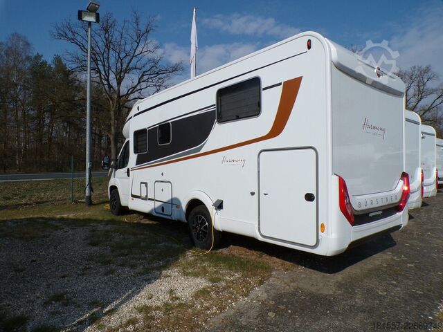 Caravana semiintegrada BÜRSTNER Lyseo TD IT 736 Winterpaket. Hubbett