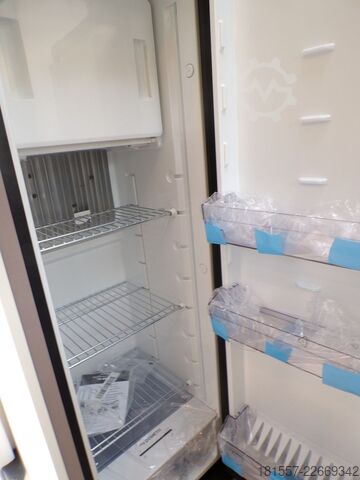 Caravana semiintegrada BÜRSTNER Lyseo TD IT 736 Winterpaket. Hubbett