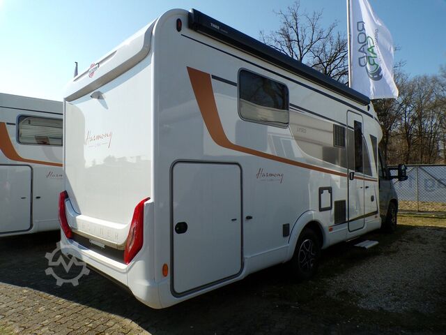 Caravana semiintegrada BÜRSTNER Lyseo TD 736 Hubbett, Markise, Abwassert. beh.