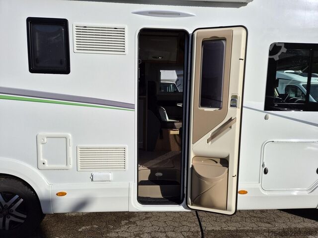 Autorulotă integrată FORSTER I 741 EB *Hubstützen*Navi*4250kg*
