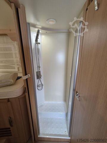 Autorulotă integrată FORSTER I 741 EB *Hubstützen*Navi*4250kg*