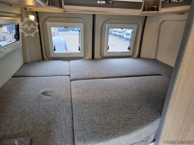 Autorulotă PÖSSL Summit 600 Fiat 160 PS Lift für Rollstuhl