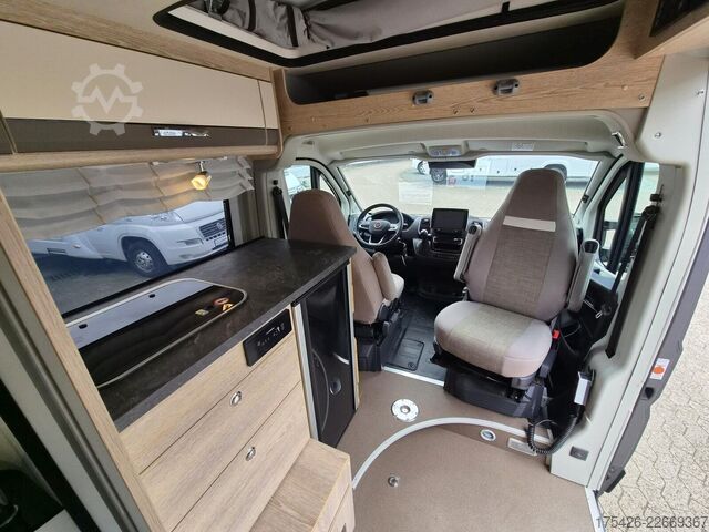 Autorulotă PÖSSL Summit 600 Fiat 160 PS Lift für Rollstuhl