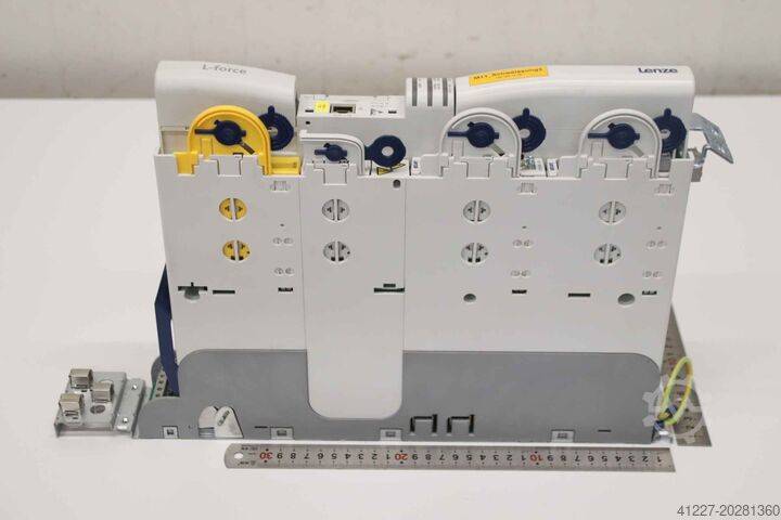 Multi Drive servo-omvormer Lenze L-force  E94AMHE0044