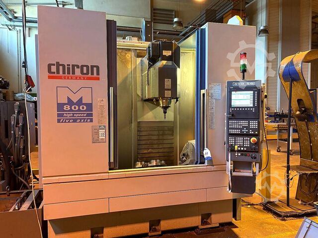 Vijfassig bewerkingscentrum CHIRON MILL 800
