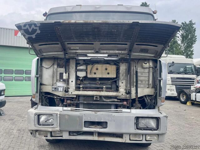 Kabinli şasi Iveco Turbostar 190.36   3 axel