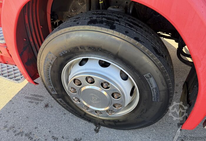 LKW mit Pritsche & Plane Scania R164LB 4x2 Plane/HB / Swiss-Vehicle