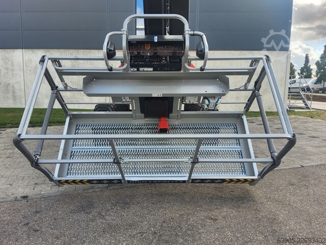 Ledad teleskopisk arbetsplattform Manitou 160 ATJ Plus